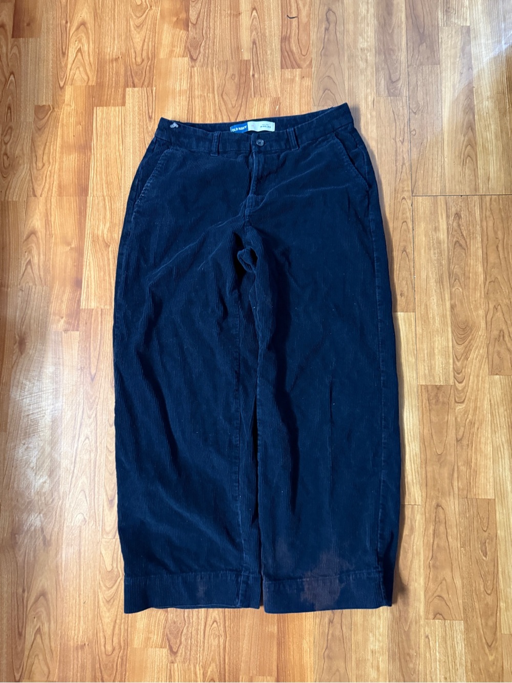 Old Navy Wide-Leg Corduroy Pants in Navy